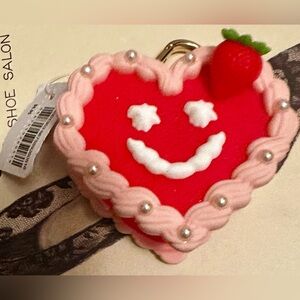 Bath & Body Works Heart-Shaped Smiley Pocketbac Holder  with Strawberry Accent